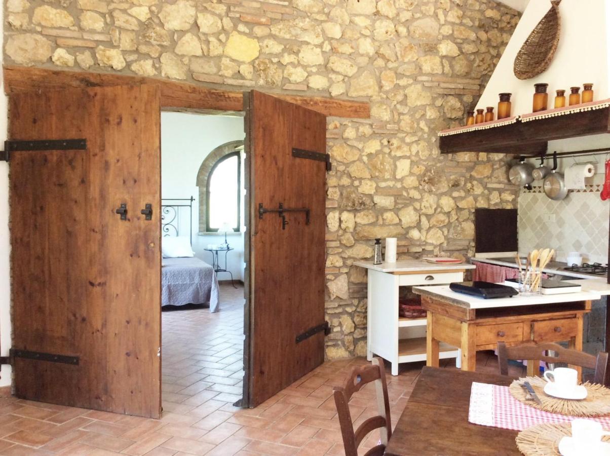 Apartamento Relais Casale Il Poggetto - Olivo 2 By Zoom In Earth Cecina  Exterior foto
