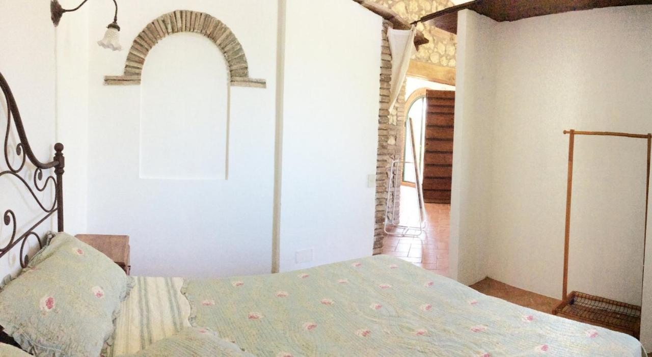 Apartamento Relais Casale Il Poggetto - Olivo 2 By Zoom In Earth Cecina  Exterior foto